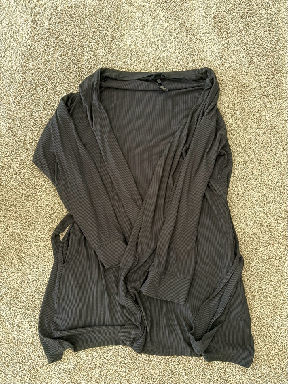 SKIMS Soft Lounge Robe - Picture 10 of 10
